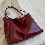 Large-capacity soft leather shoulder bucket bag