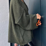 Fashionable Patchwork V-neck Long-sleeved Knitted Sweater