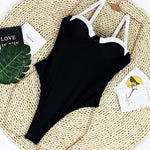 Black And White Patchwork U-Neck One-Piece Swimsuit
