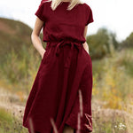 Solid Color A-Line Short Sleeve Crew Neck Dress With Belt