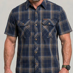 KZZ Men's Summer Short-Sleeve Plaid Shirt
