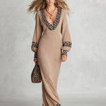 Vintage-Elegant Leopard-Trimmed Khaki Ribbed Knit Maxi Dress