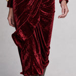 Vintage-elegant Burgundy High-neck Pleated Velvet Midi Dress