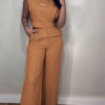 2 Pieces Outfit 3D Cutting Decor Design Cap Sleeve Hollow-out Back Crop Top and Casual Zipper Fly Seam Front Straight Pants Set
