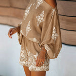 Women's Vintage Print Two-Piece Set Off-Shoulder Batwing Sleeve Top and High-Waisted Shorts Casual Vacation Set