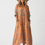 Remina | Printed Oversized Midi Dress with Notched Neckline and Pockets