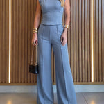2 Pieces Outfit O-neck Sleeveless Padded Shoulders Cinched Waist Crop Top and Elastic Waist Seam Front Wide Leg Pants Set