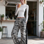 Casual Retro Sporty Black And White Color Block Knitted T-shirt