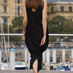 Sleeveless v-neck silhouette mermaid dress