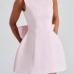 Stylish Pearl-embellished Large Bow Slim-fit Mini Dress