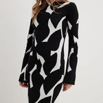 Nadorine Women's Black And White Long Sleeve Knit Maxi Dress
