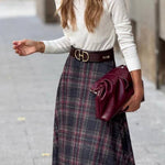 Retro style wide hem plaid skirt