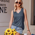 Zeagoo Women's Tank Top Sleeveless Tops V-Neck Blouse (DE Only)