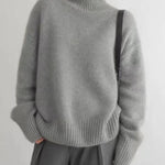 Amaya | Luxe Cashmere Turtleneck Sweater