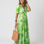 Ione | Sleeveless Floral Midi Dress with V-Neck