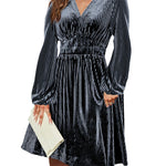 Nadorine Velvet Dress V-Neck Long Sleeve Stretch Mini Dress
