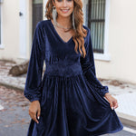Nadorine Velvet Dress V-Neck Long Sleeve Stretch Mini Dress