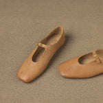 Elspeth™ | High-Vamp Mary Jane Flat