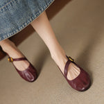 Quira™ | Round-Toe Mary Jane Flat