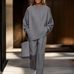 Soft Minimalist 2-Piece Set