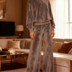 Nadorine Cozy Velour Sweatshirt Pants Set