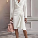 Solid color long-sleeved V-neck pleated dress