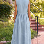 Casual Sleeveless Midi Dress with Utility Pockets