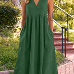 Casual Sleeveless Midi Dress with Utility Pockets