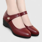 Frida | Comfort-Oriented Orthopedic Footwear
