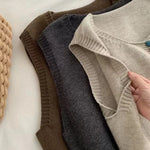 Noelle | COLOR-BUTTON KNIT VEST