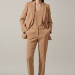 Women’s Blazer and Trousers Set with Notched Lapel and Straight Legs