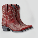 Women's Boots with Embroidered Detailing for All-Season Wear