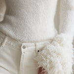Stylish And Versatile Wool Cuffs White V-neck Slim-fit Sweater