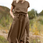 Solid Color A-Line Short Sleeve Crew Neck Dress With Belt