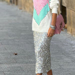 Stylish contrasting color slim fit sweater