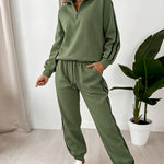 Women's Contrast Side Stripe Two Piece Sweatsuit Half Zip Sweatshirt and High Waisted Joggers Set Casual Tracksuit