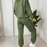 Women's Contrast Side Stripe Two Piece Sweatsuit Half Zip Sweatshirt and High Waisted Joggers Set Casual Tracksuit