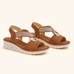 Amelia — Comfortable sandals with golden arch