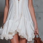 Vintage Western V-Neck Front Zipper And Lace Trim White Cotton-Linen Mini Dress