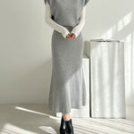 Nadorine Women's Casual Two-piece Outfits Turtleneck Sleeveless Sweater Vest and Mid-length Skirts Sets