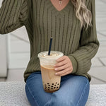 Ariana | Cozy V-Neck Sweater