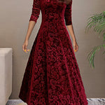 Avery | Elegant V-Neck Statement Maxi Dress