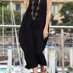 Sleeveless v-neck silhouette mermaid dress