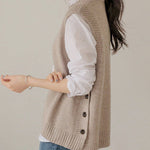 Simple Sleeveless Loose Buttoned Solid Color Round-Neck Sweater Vest Outerwear