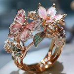 Ring with zircons and butterfly design