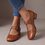 Josette – Strap Pumps