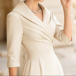 Nohémie – Elegant Sheath Dress with Lapel Collar and Pockets