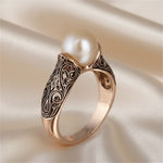 Vintage Pearl Ring in Gold